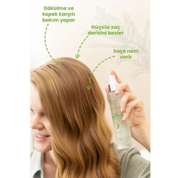 L'eau de romarin pour renforcer les cheveux et prévenir le vieillissement cutané